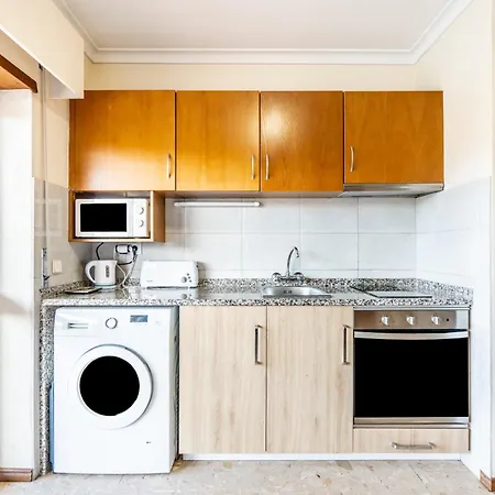 Becas House Apartment *